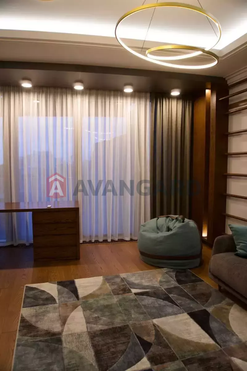 3 ��. ��������, 270/-/50 ��. �., 3/7 ������ ���� 17