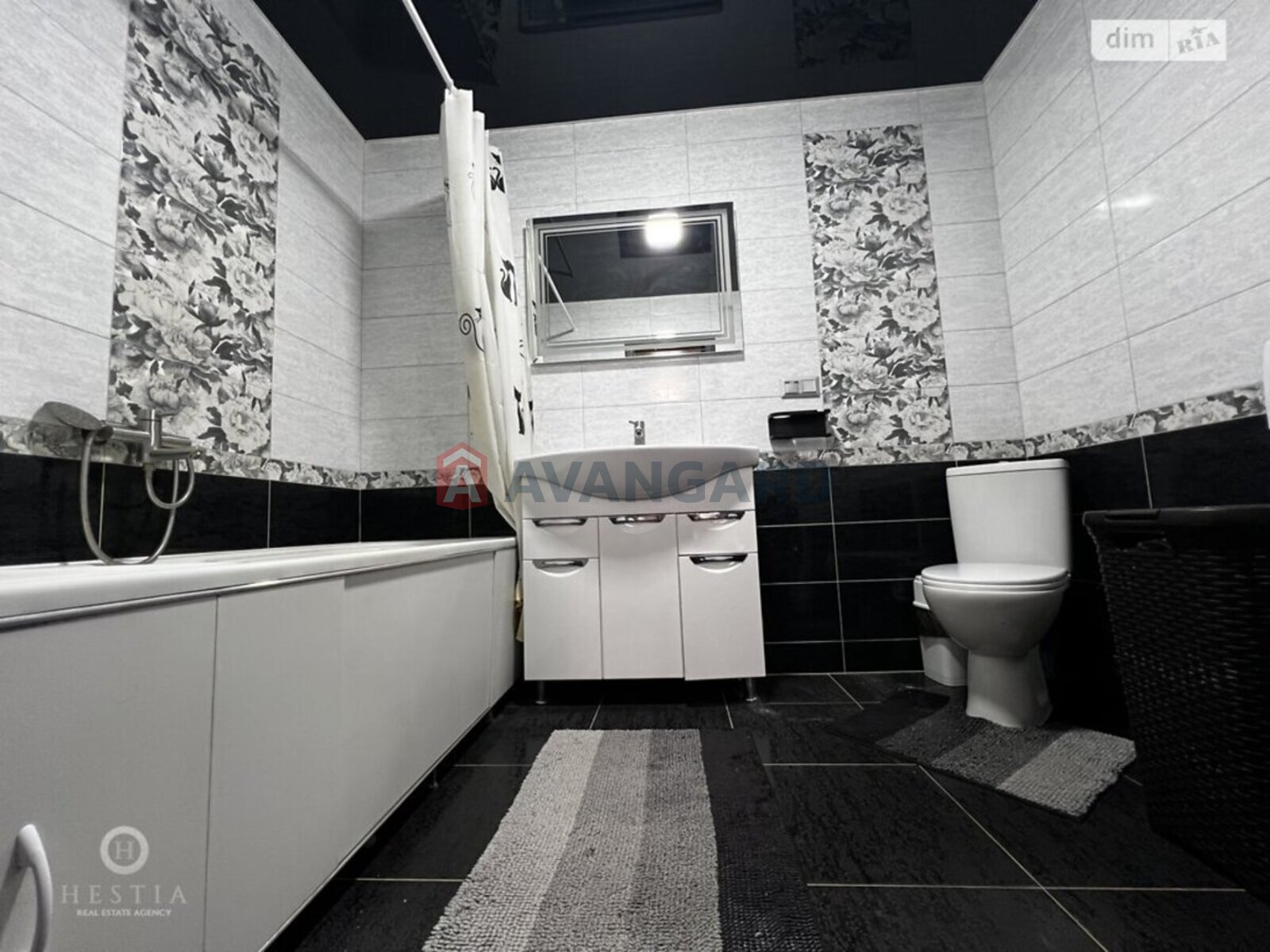 3 ��. ��������, 68/-/12 ��. �., 4/10 ������ ���� 11