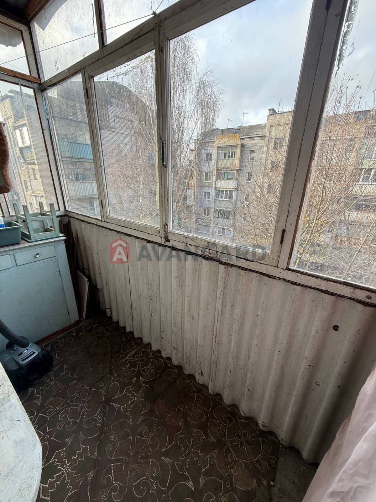 1 . , 33/17/7 . ., 4/5   9