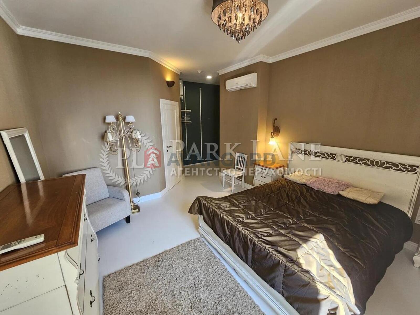 2 ��. ��������, 100/30/41 ��. �., 12/22 ������ ���� 12