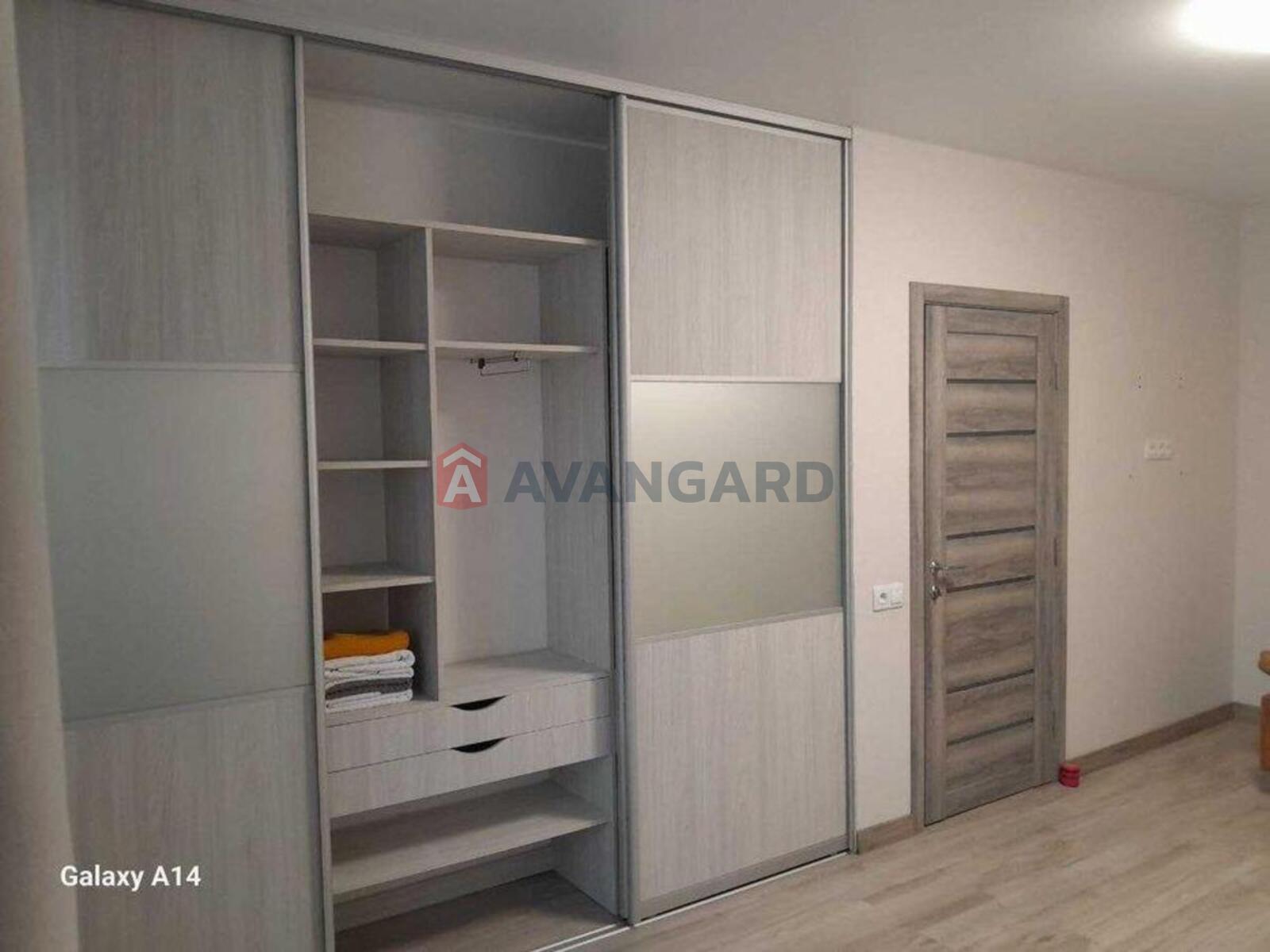 1 ��. ��������, 37/-/8 ��. �., 9/25 ������ ���� 9