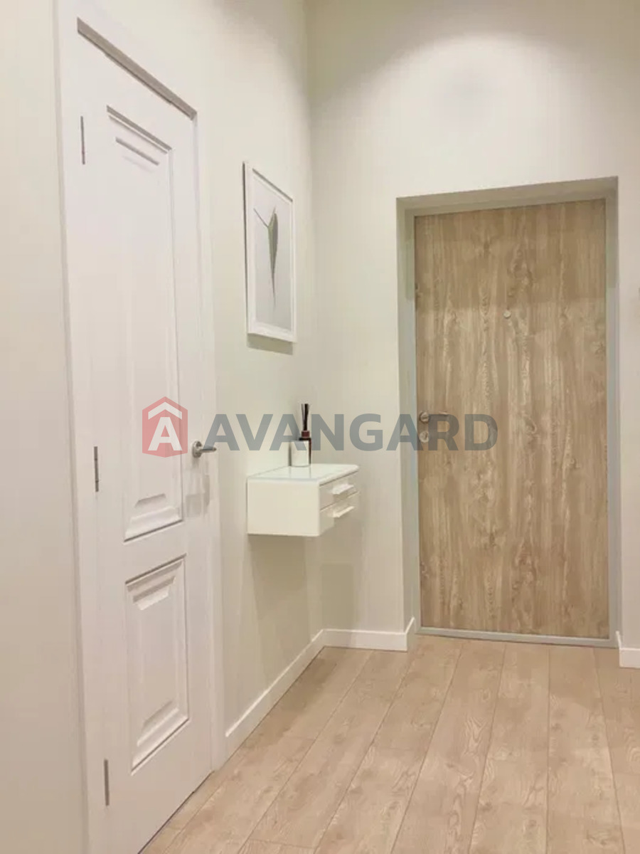 1 ��. ��������, 70/-/15 ��. �., 26/26 ������ ���� 5