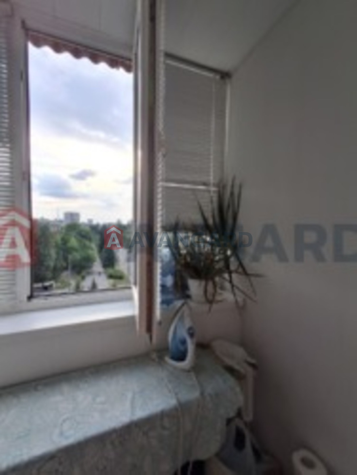 3 ��. ��������, 69/-/9 ��. �., 7/9 ������ ���� 8