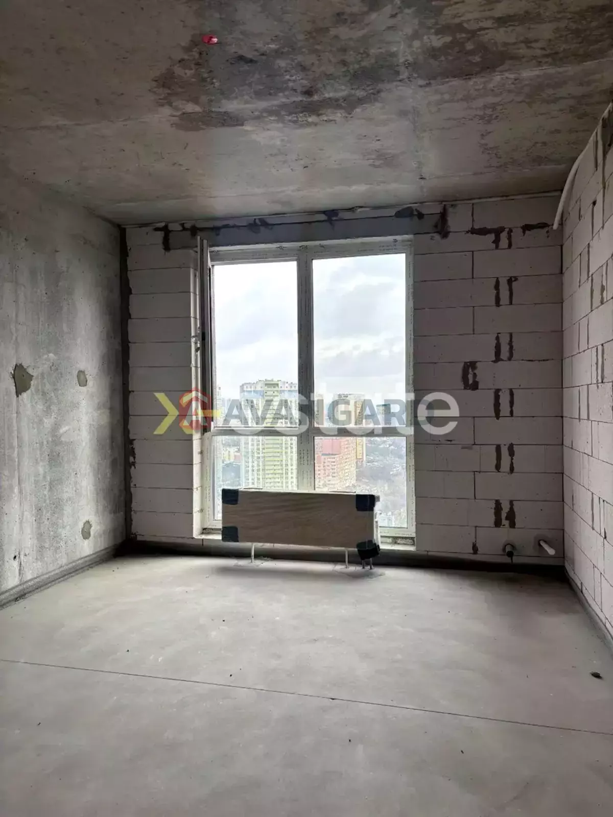 3 ��. ��������, 89/47/19 ��. �., 23/26 ������ ���� 9