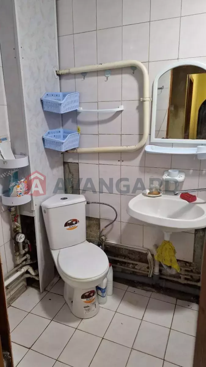 2 . , 49/-/6 . ., 1/9   6