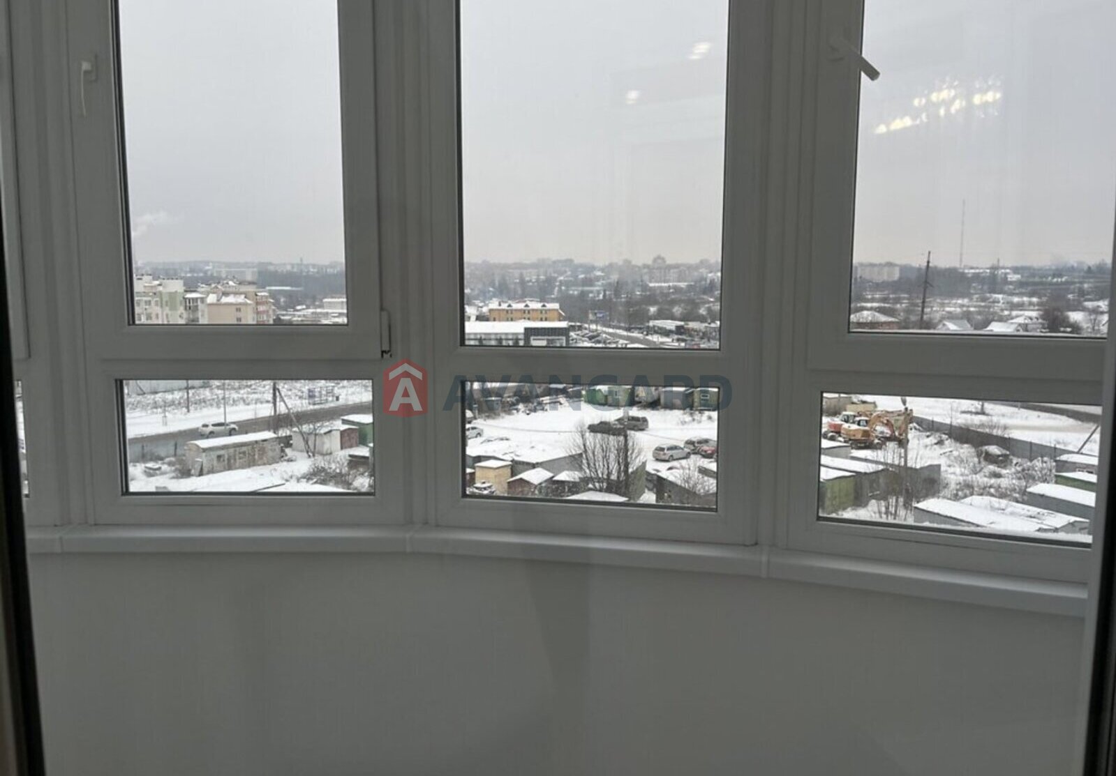 2 ����. ��������, 70/29/24 ��. �., 5/8 ���� ���� 14