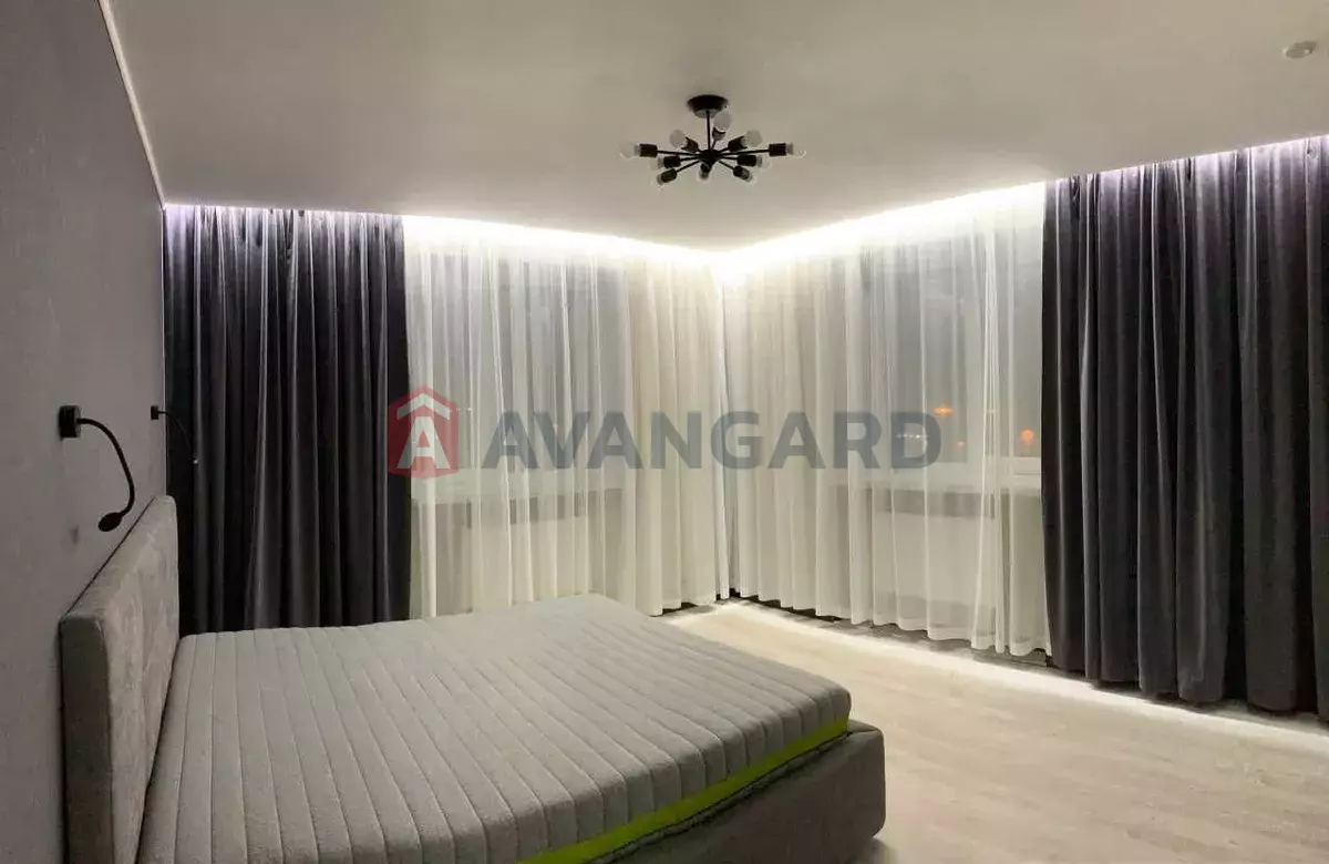 2 ��. ��������, 67/-/12 ��. �., 10/12 ������ ���� 1