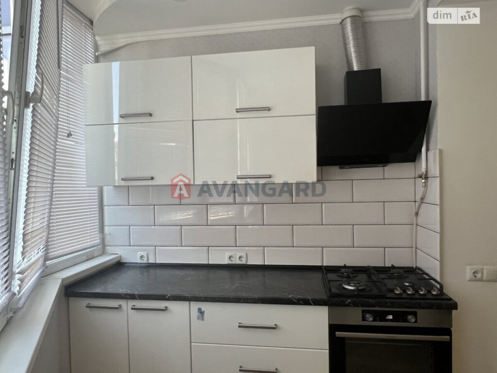 1 . , 58/24/22 . ., 11/12   3