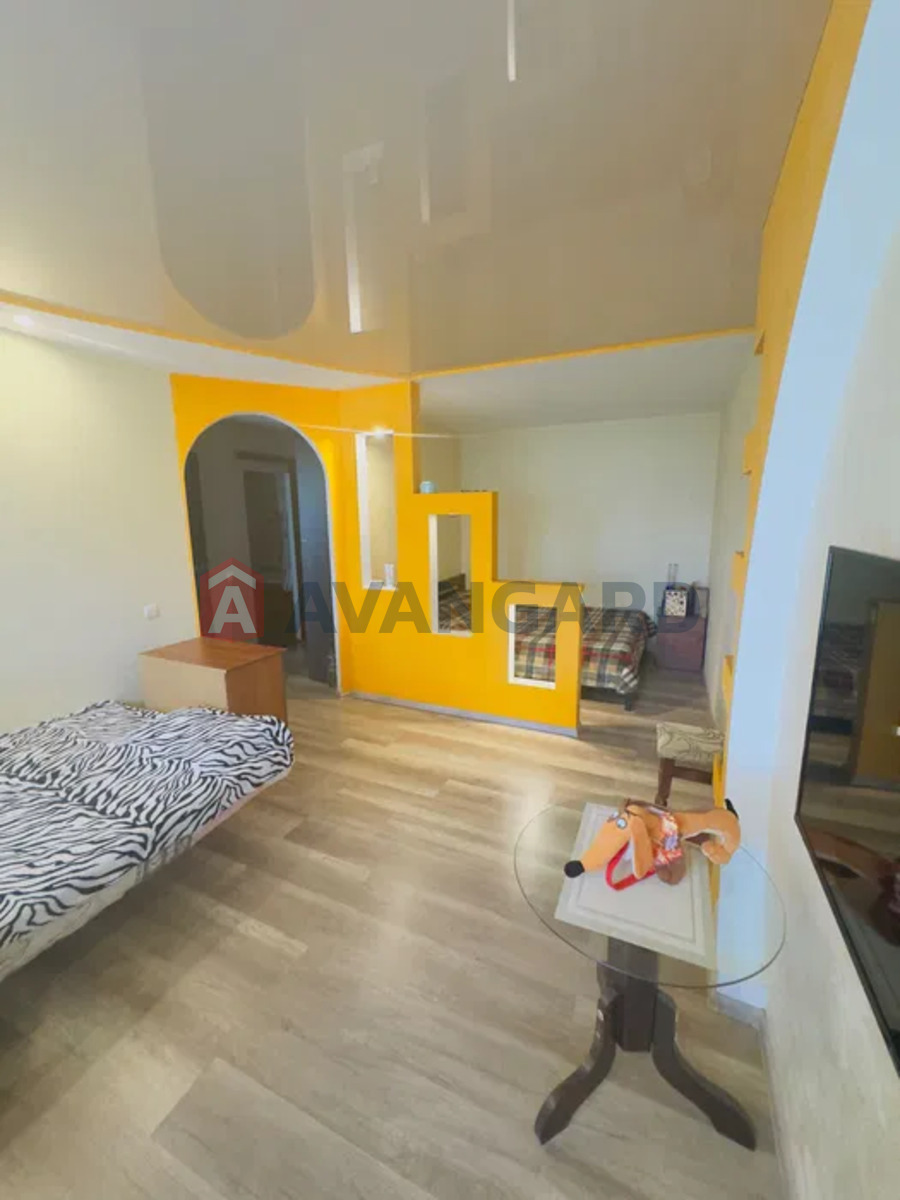 1 ��. ��������, 36/-/7 ��. �., 4/14 ������ ���� 2