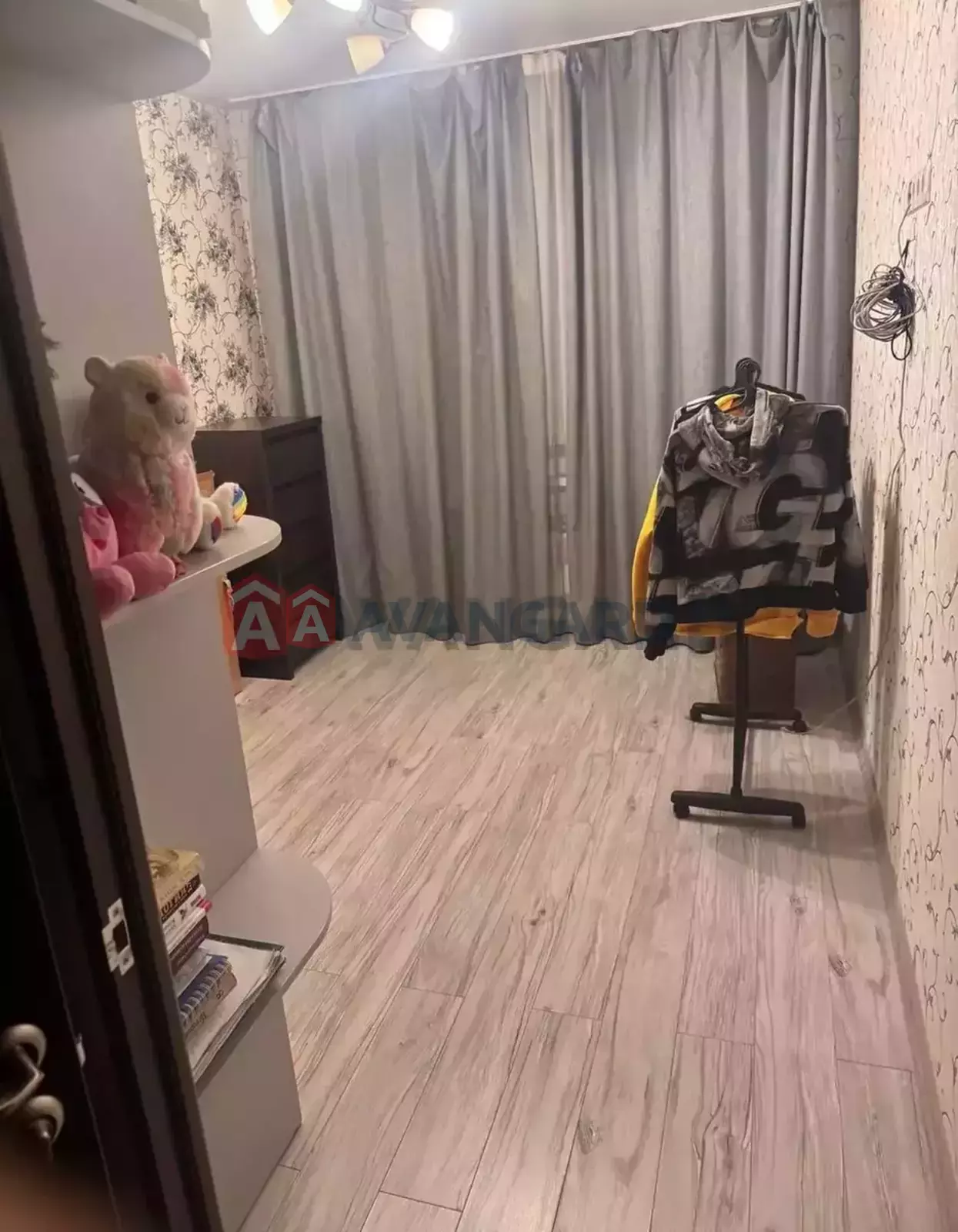 3 ��. ��������, 66/39/9 ��. �., 7/9 ������ ���� 8