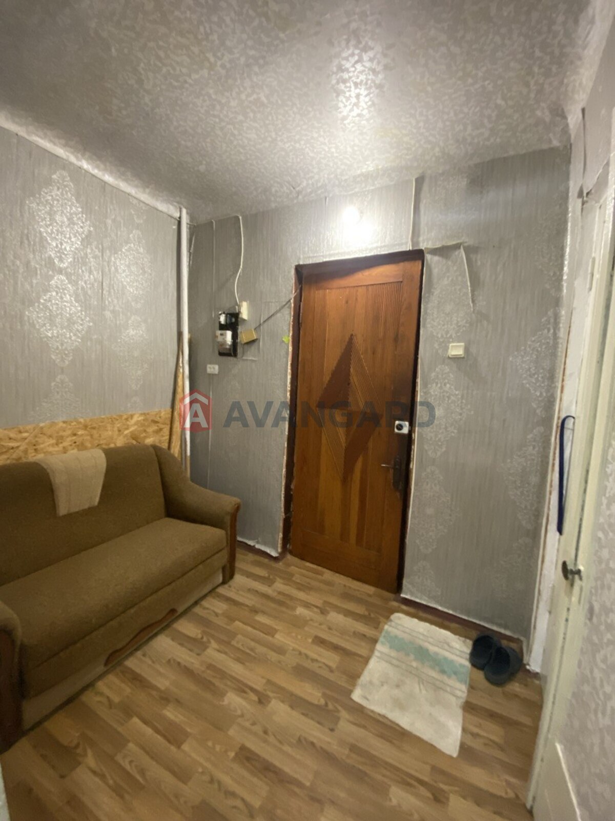 2 ��. ��������, 50/-/6 ��. �., 2/2 ������ ���� 7