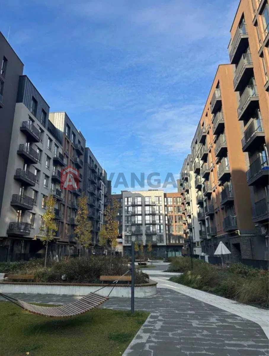 2 ��. ��������, 67/33/18 ��. �., 2/7 ������ ���� 2