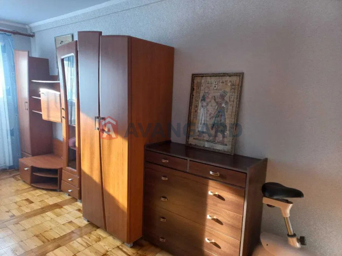 3 ��. ��������, 68/-/8 ��. �., 8/9 ������ ���� 21