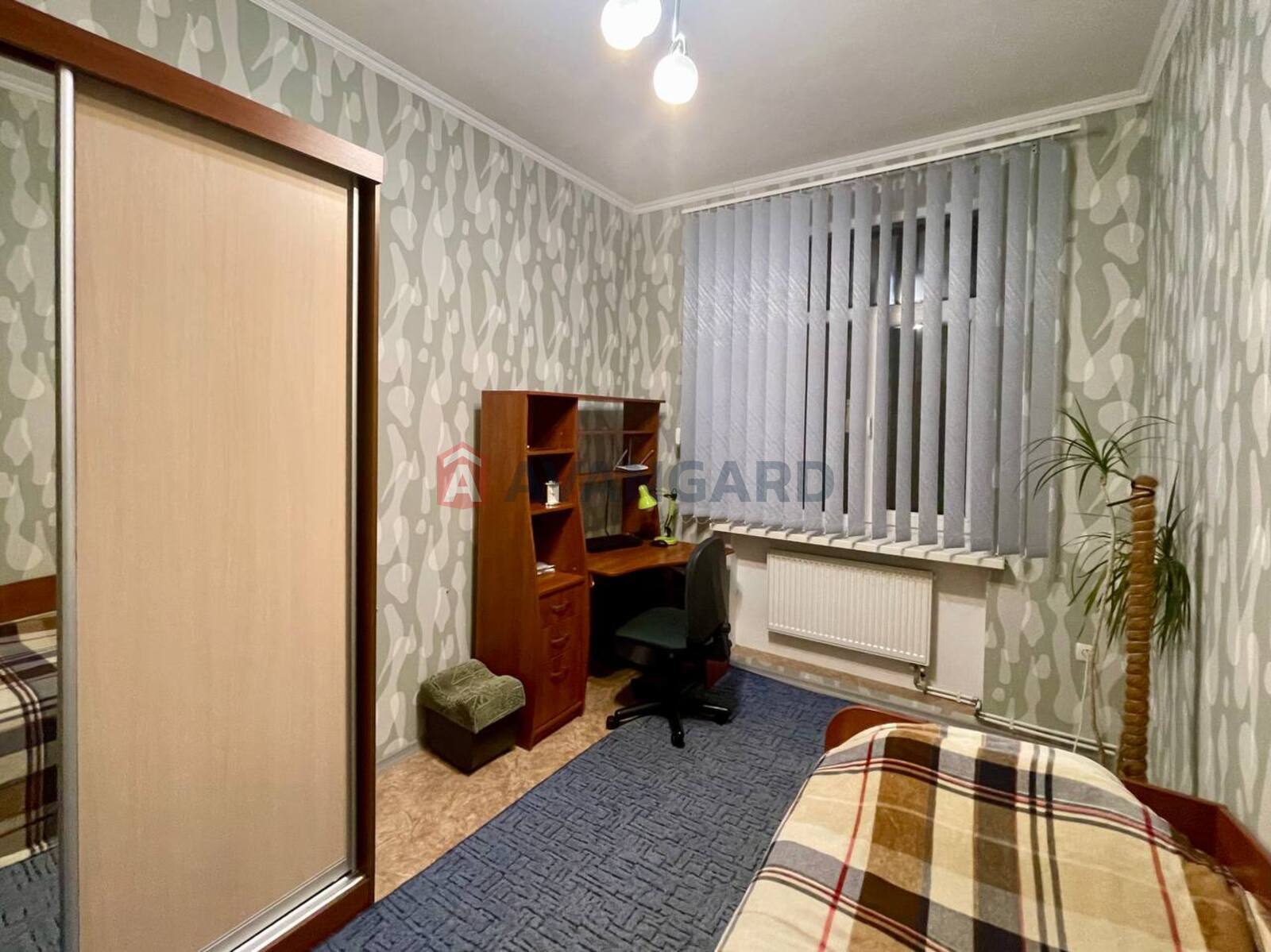 3 . , 56/-/7 . ., 3/3   11