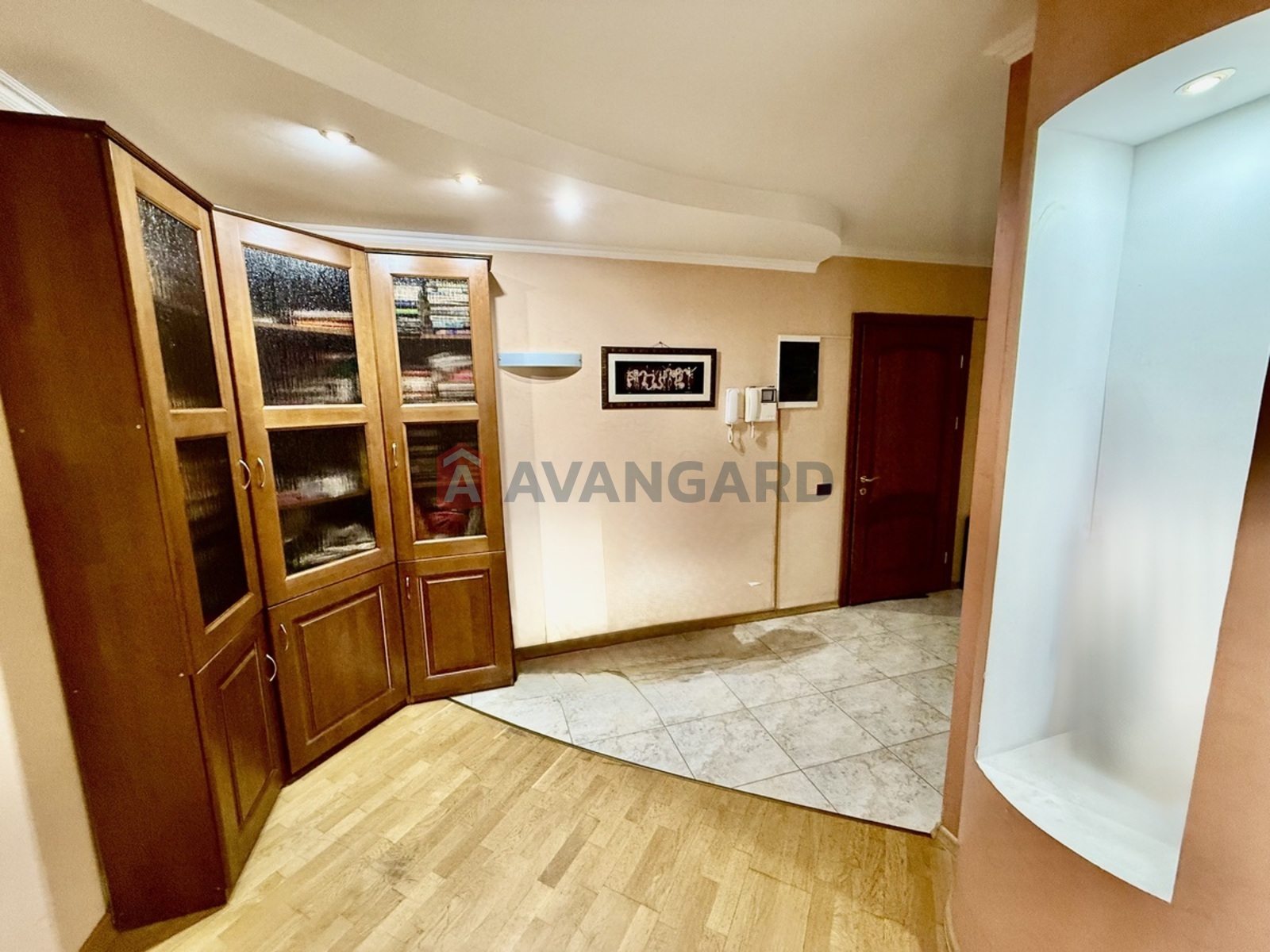 4 ��. ��������, 152/125/20 ��. �., 3/10 ������ ���� 17