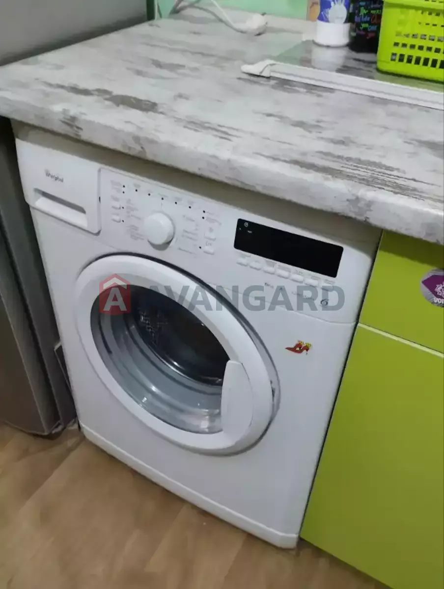 1 ��. ��������, 23/17/3 ��. �., 9/9 ������ ���� 8