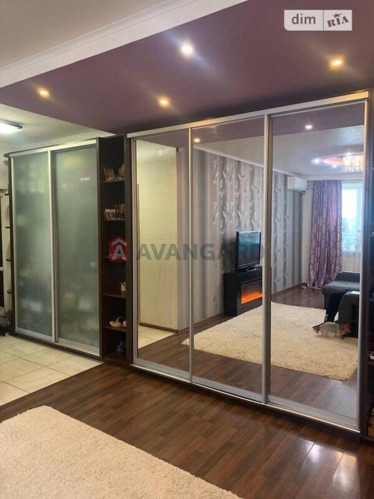 2 ��. ��������, 64/64/16 ��. �., 1/8 ������ ���� 2