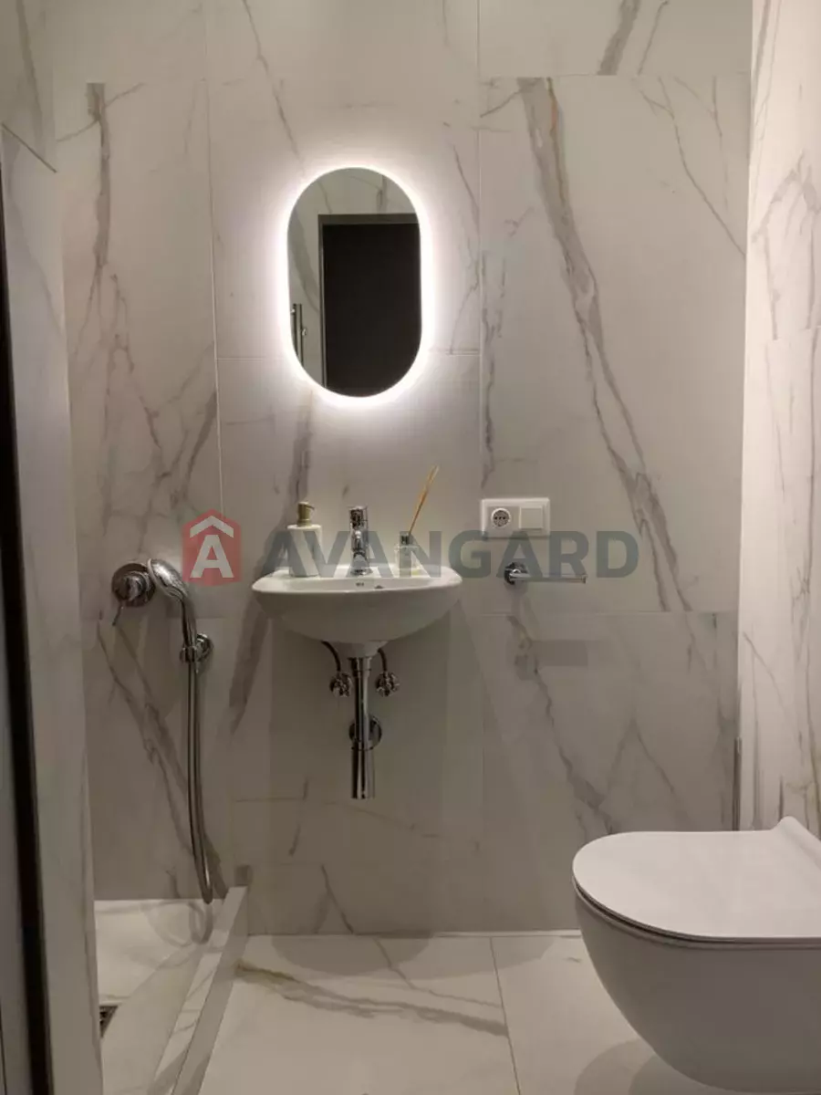 3 ��. ��������, 91/40/31 ��. �., 6/12 ������ ���� 11