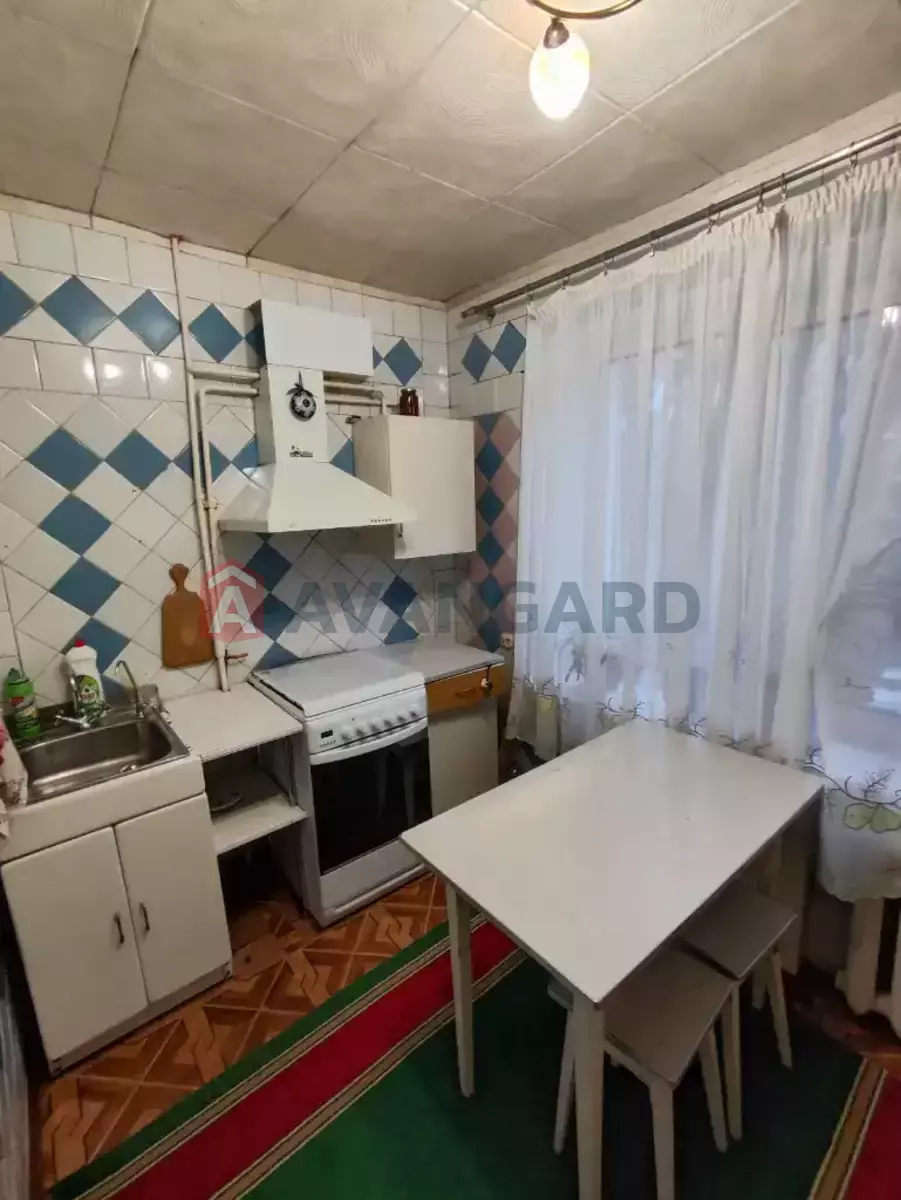 1 . , 40/20/8 . ., 4/9   8