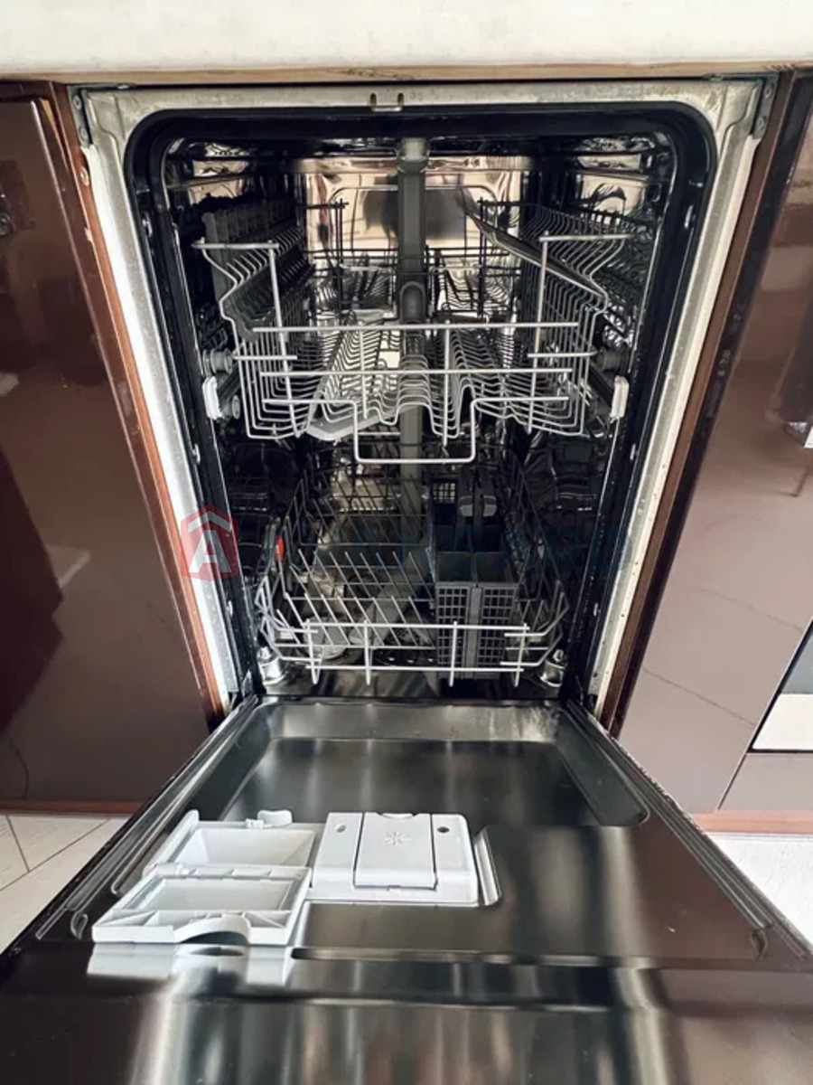 1 ��. ��������, 43/-/11 ��. �., 6/19 ������ ���� 9