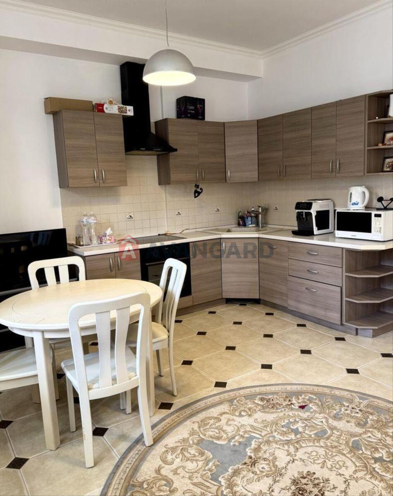 2 ��. ��������, 65/30/15 ��. �., 5/27 ������ ���� 2