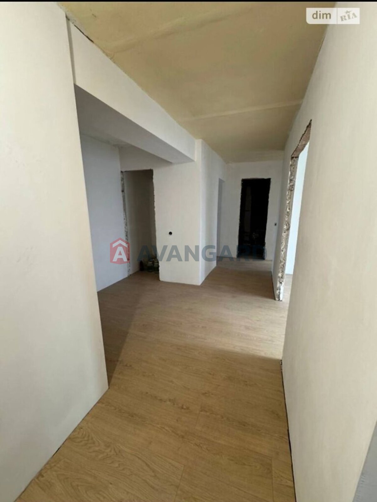 3 ��. ��������, 70/38/7 ��. �., 5/9 ������ ���� 11