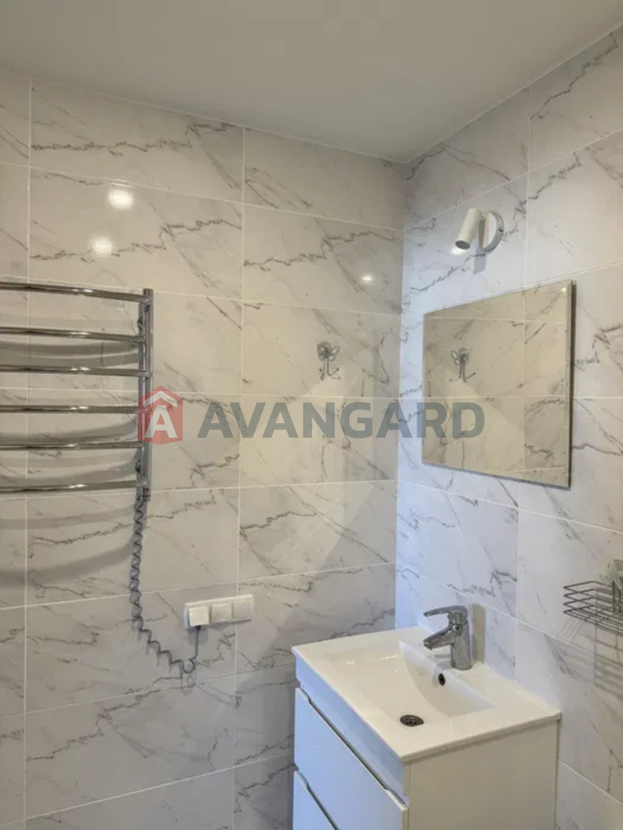 2 ��. ��������, 50/-/15 ��. �., 10/14 ������ ���� 7