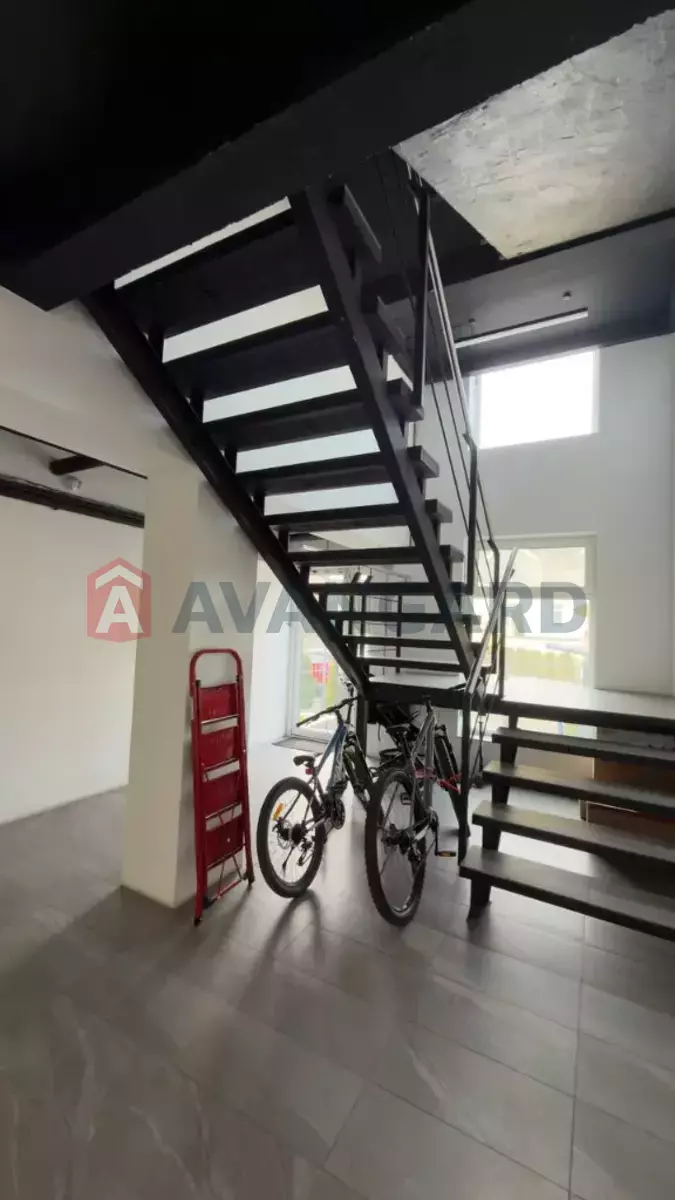 1 ����. ��������, 30/15/9 ��. �., 2/5 ���� ���� 12