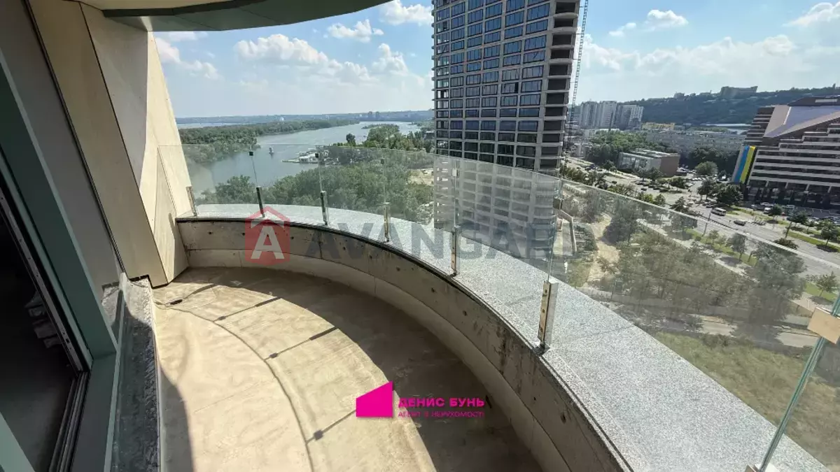 3 ����. ��������, 83/-/- ��. �., 7/25 ���� ���� 6