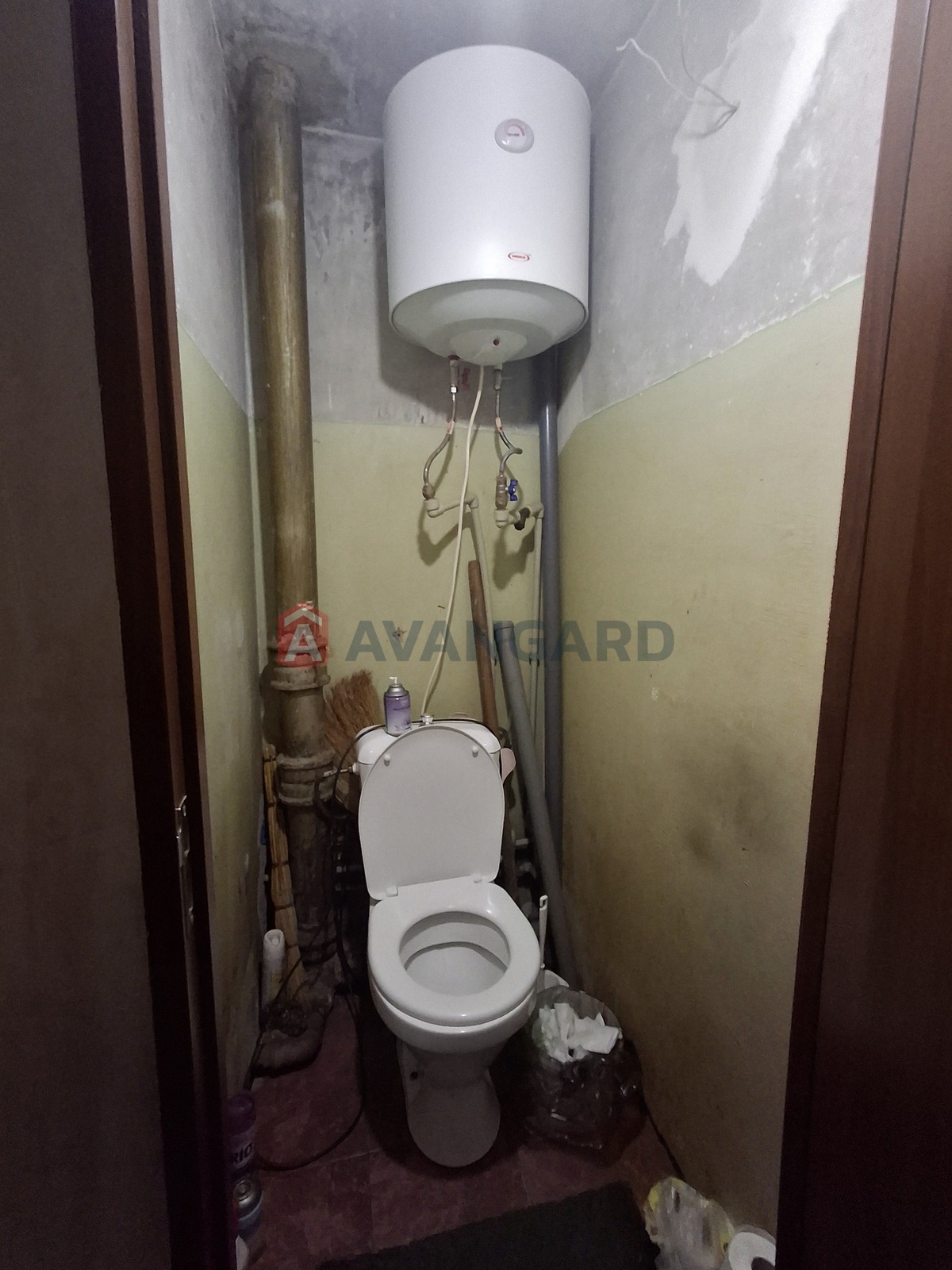 2 ��. ��������, 52,5/30.3/9.7 ��. �., 4/10 ������ ���� 11