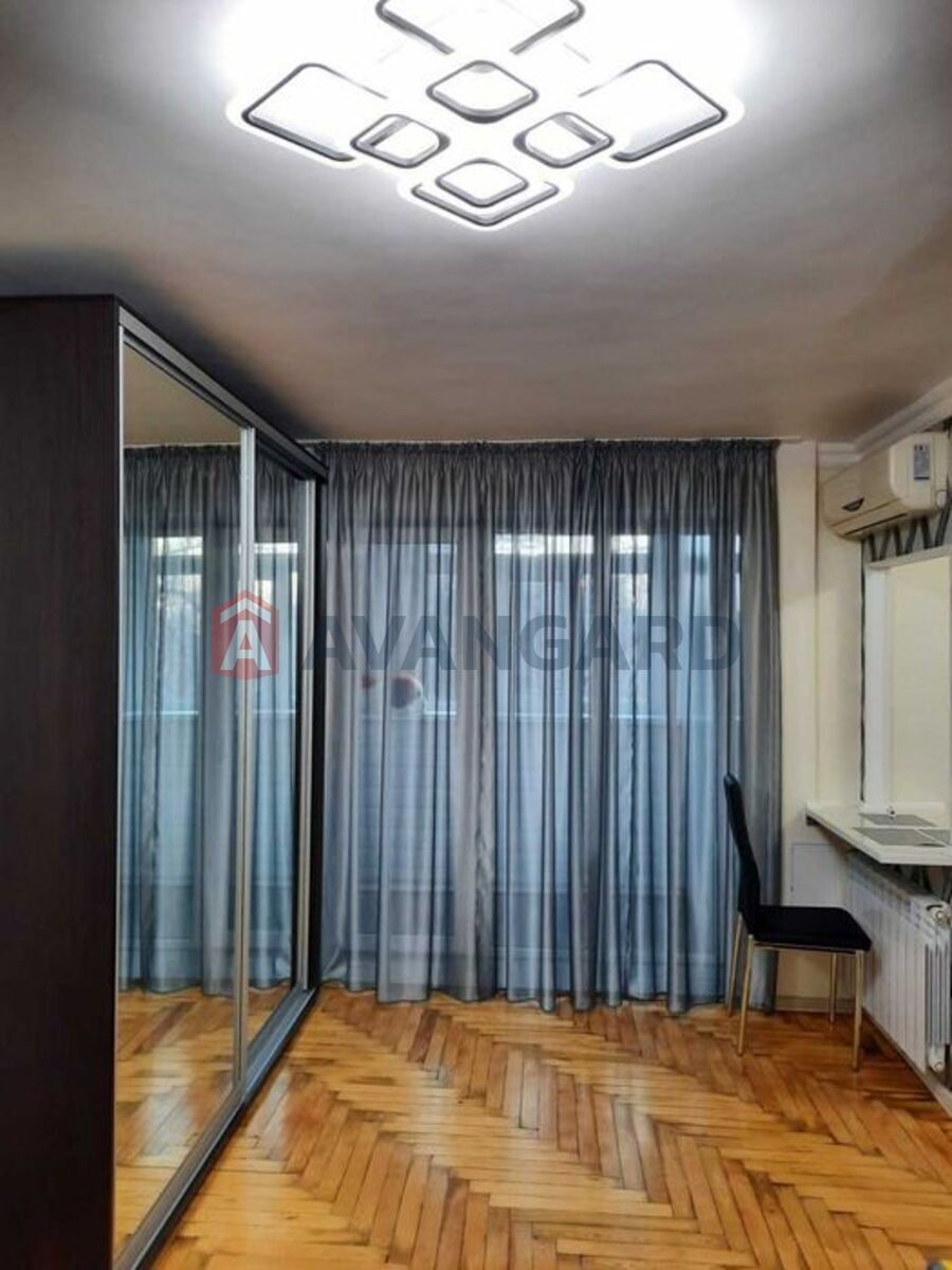 2 ��. ��������, 42/-/6 ��. �., 3/5 ������ ���� 17