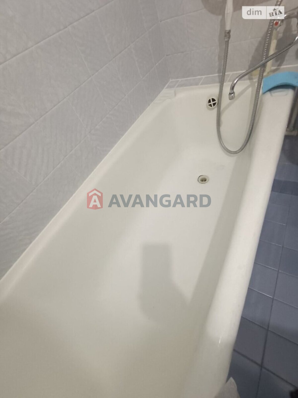 2 ��. ��������, 44/30/- ��. �., 5/5 ������ ���� 6