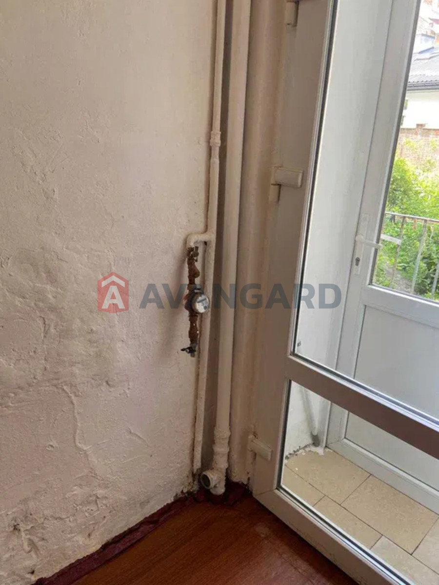 1 ����. ��������, 17/-/1 ��. �., 2/3 ���� ���� 12