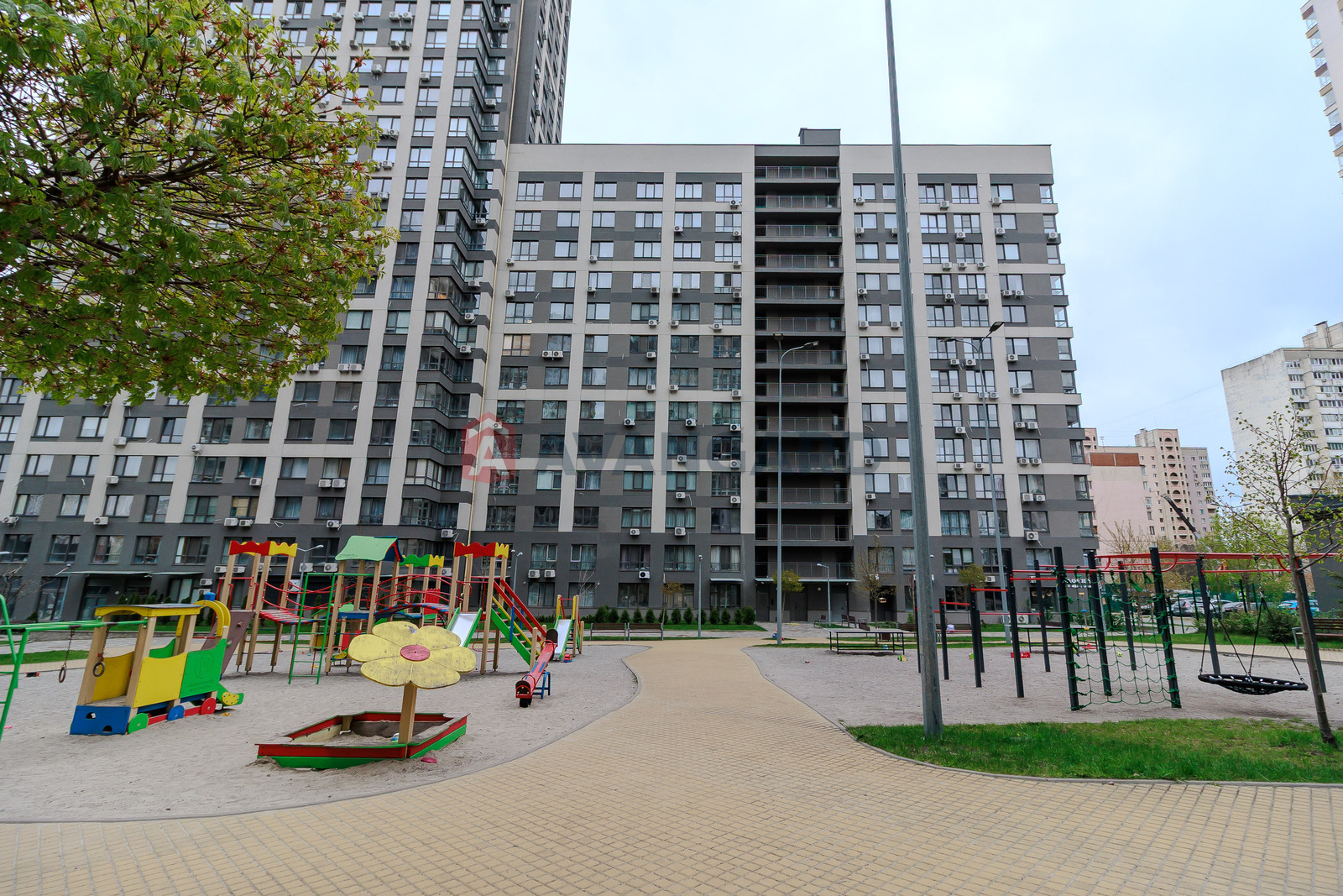 2 ��. ��������, 70/31.2/18.1 ��. �., 11/13 ������ ���� 2