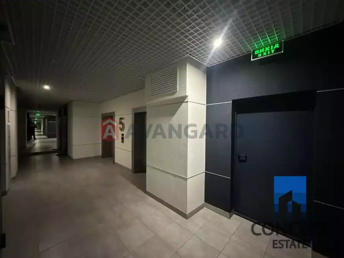 2 ��. ��������, 58/40/18 ��. �., 5/18 ������ ���� 4