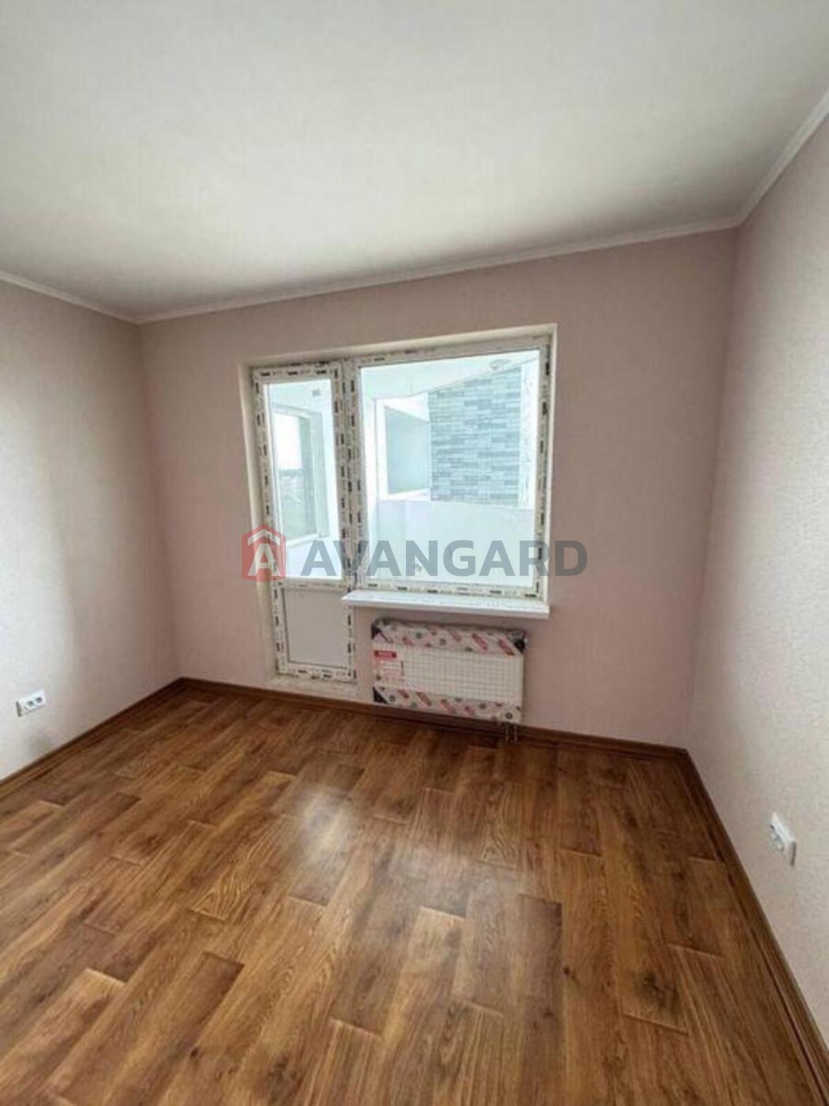 1 ��. ��������, 49/-/18 ��. �., 9/25 ������ ���� 4