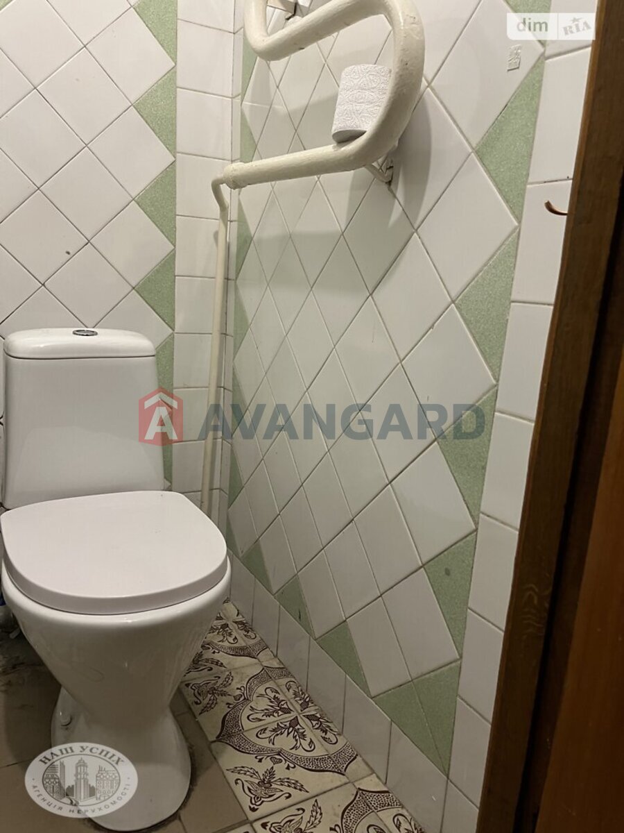 2 ��. ��������, 43/29/5 ��. �., 3/5 ������ ���� 21