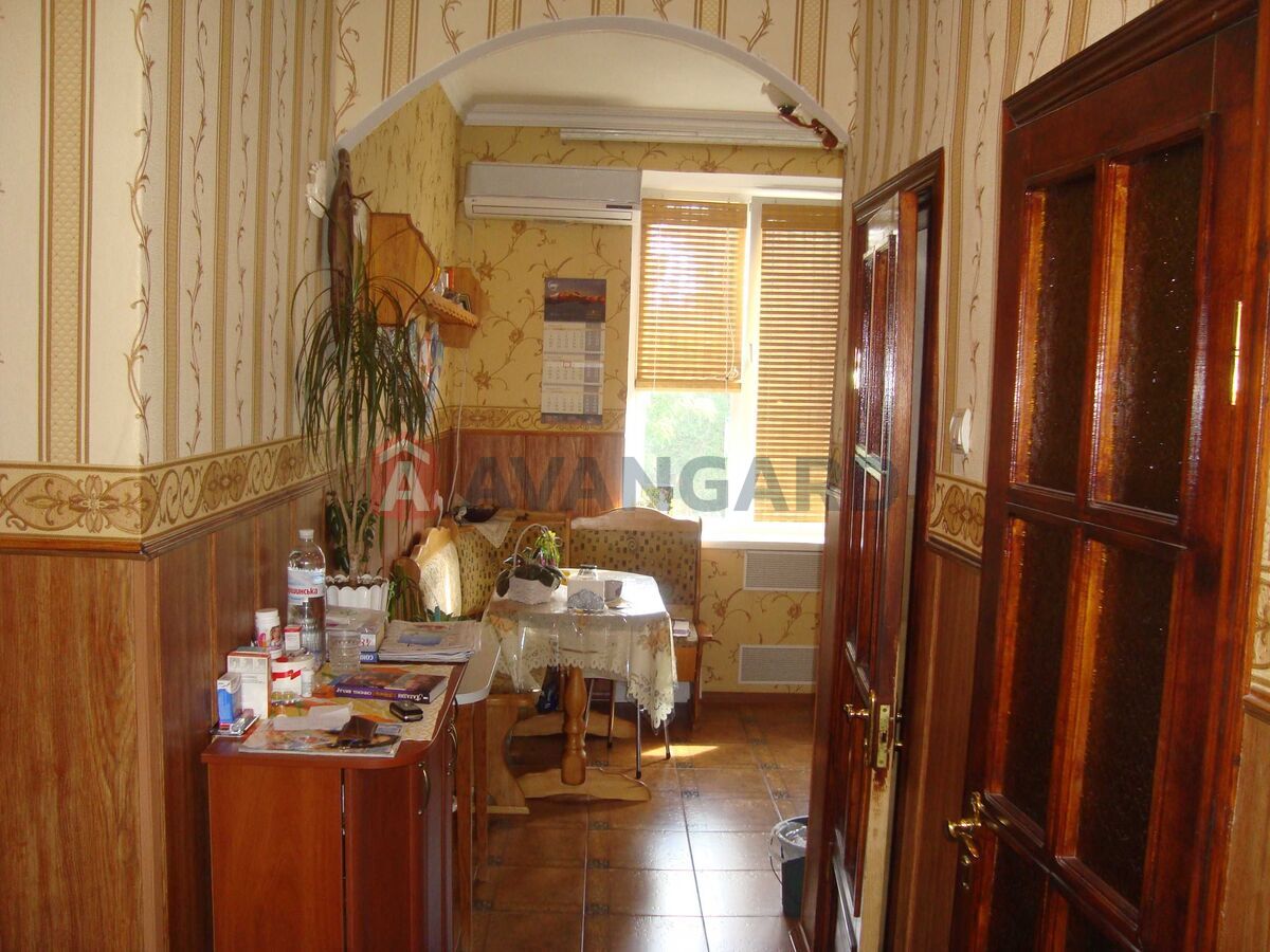 2 ��. ��������, 56/-/8.30 ��. �., 5/6 ������ ���� 2