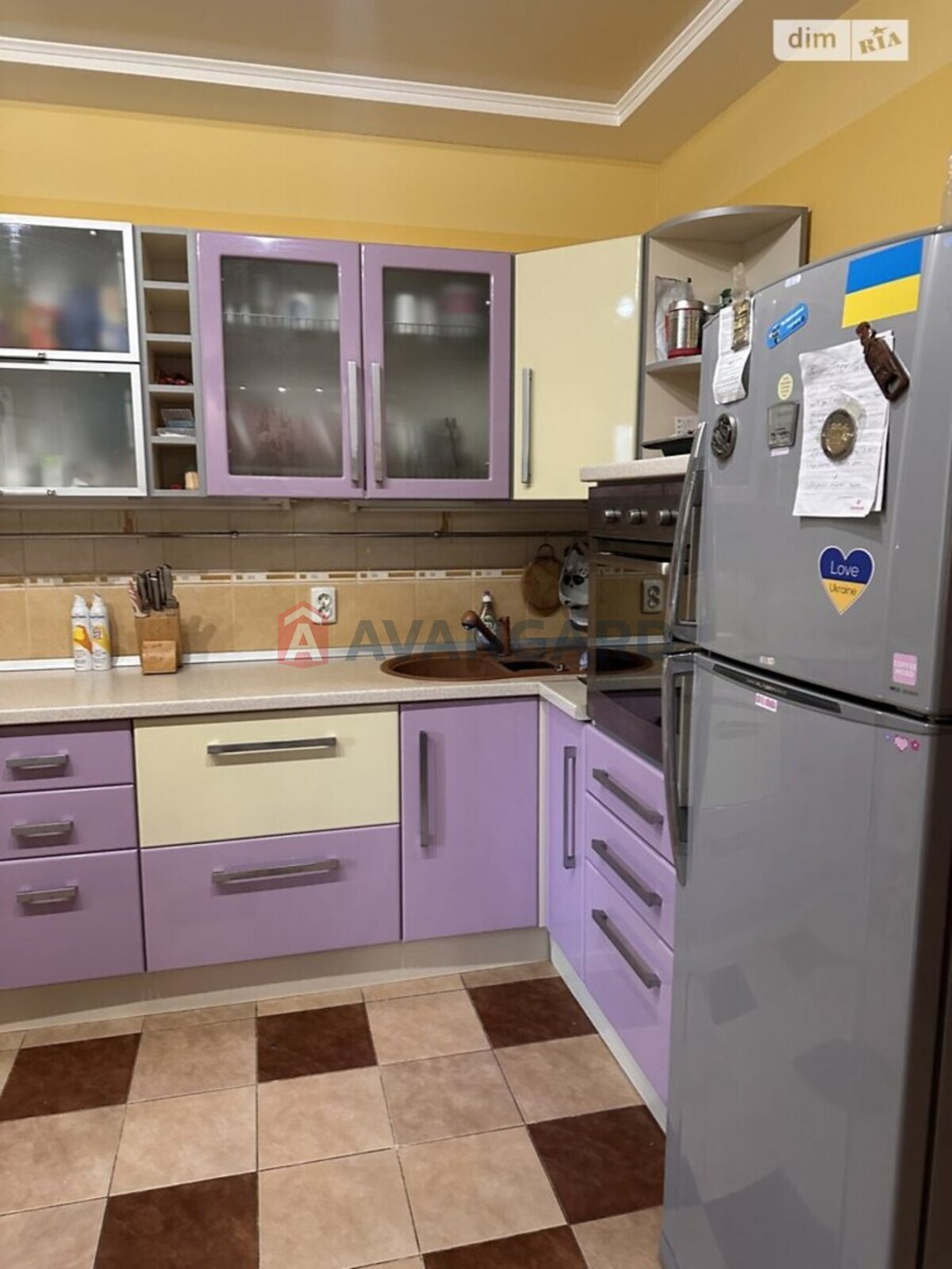 3 ��. ��������, 94/77/17 ��. �., 1/9 ������ ���� 10