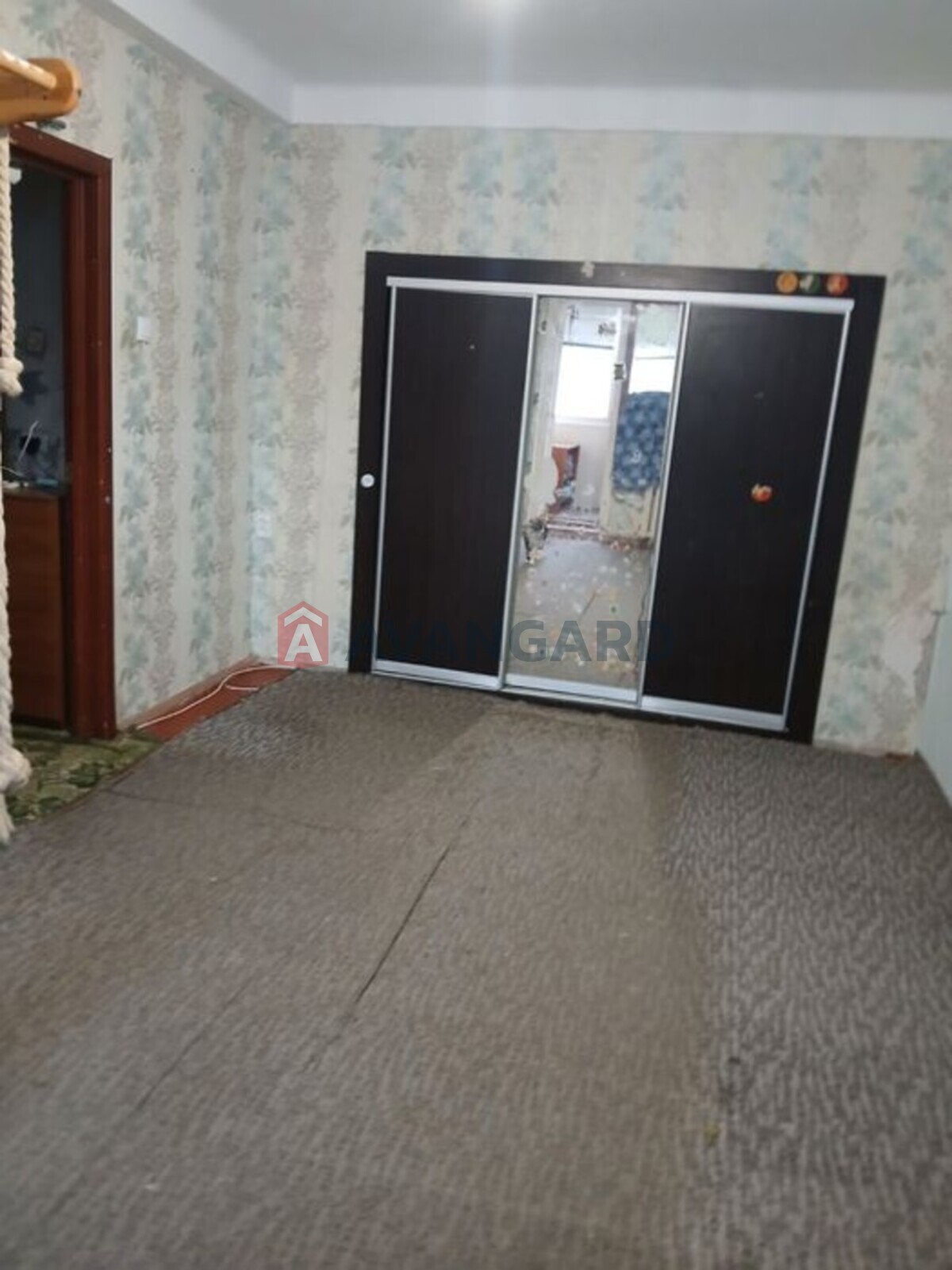 2 . , 51/-/8 . ., 9/9   4