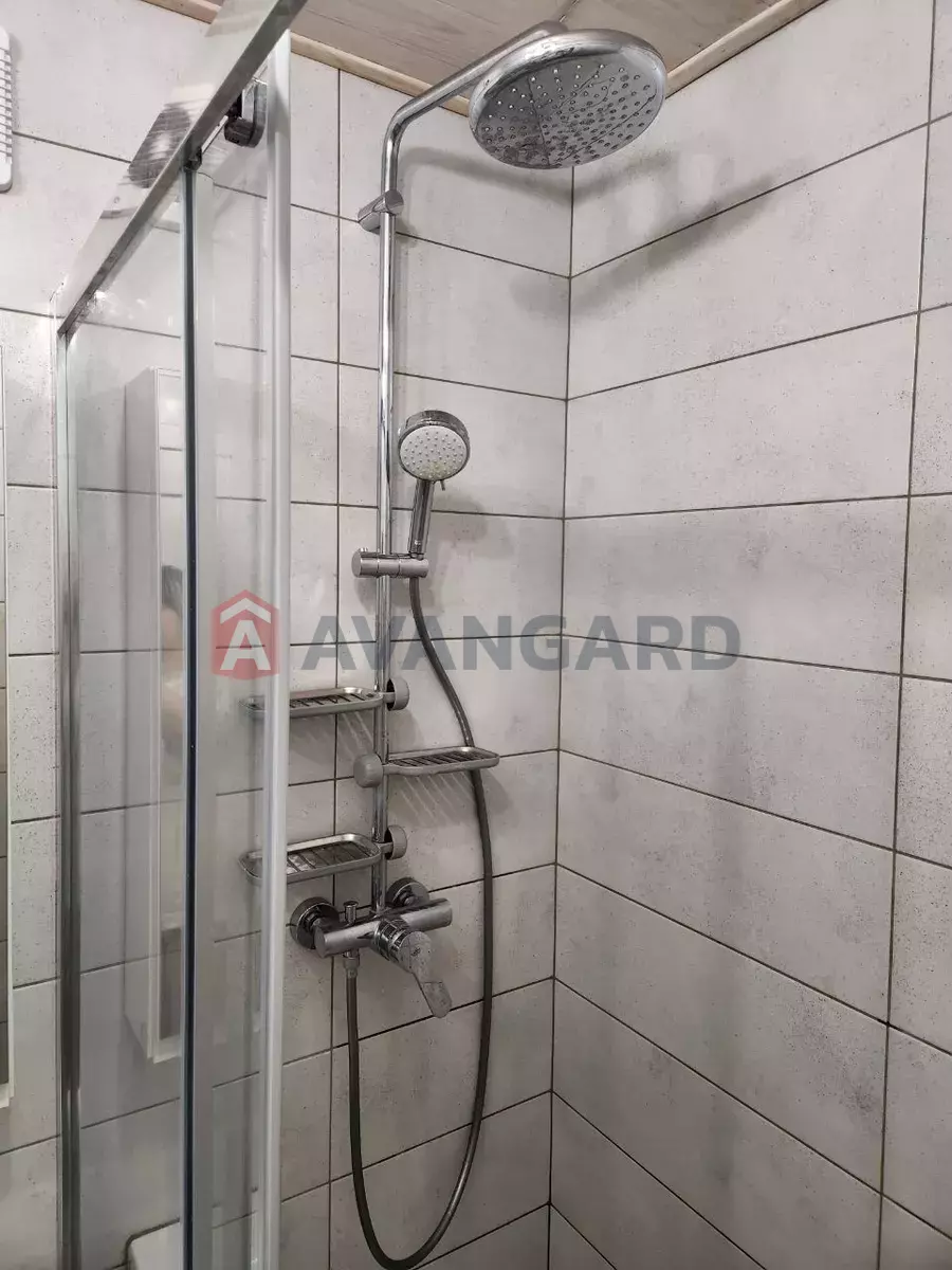 3 ��. ��������, 68/-/8 ��. �., 6/9 ������ ���� 11