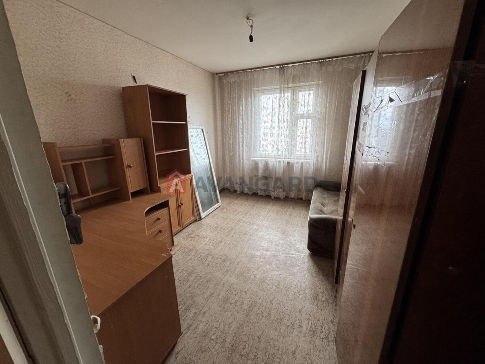 3 ����. ��������, 71/41/8 ��. �., 11/12 ���� ���� 11