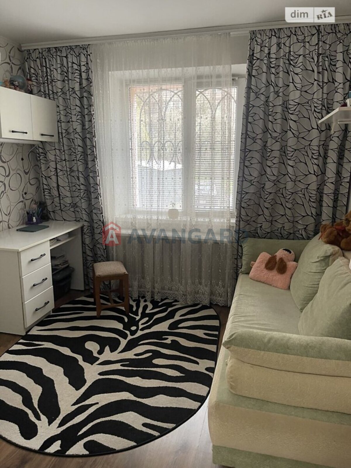 3 ����. ��������, 62/58/9 ��. �., 1/9 ���� ���� 5