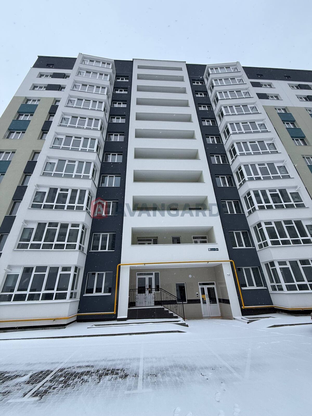 2 ��. ��������, 80,7/40/15 ��. �., 9/10 ������ ���� 2