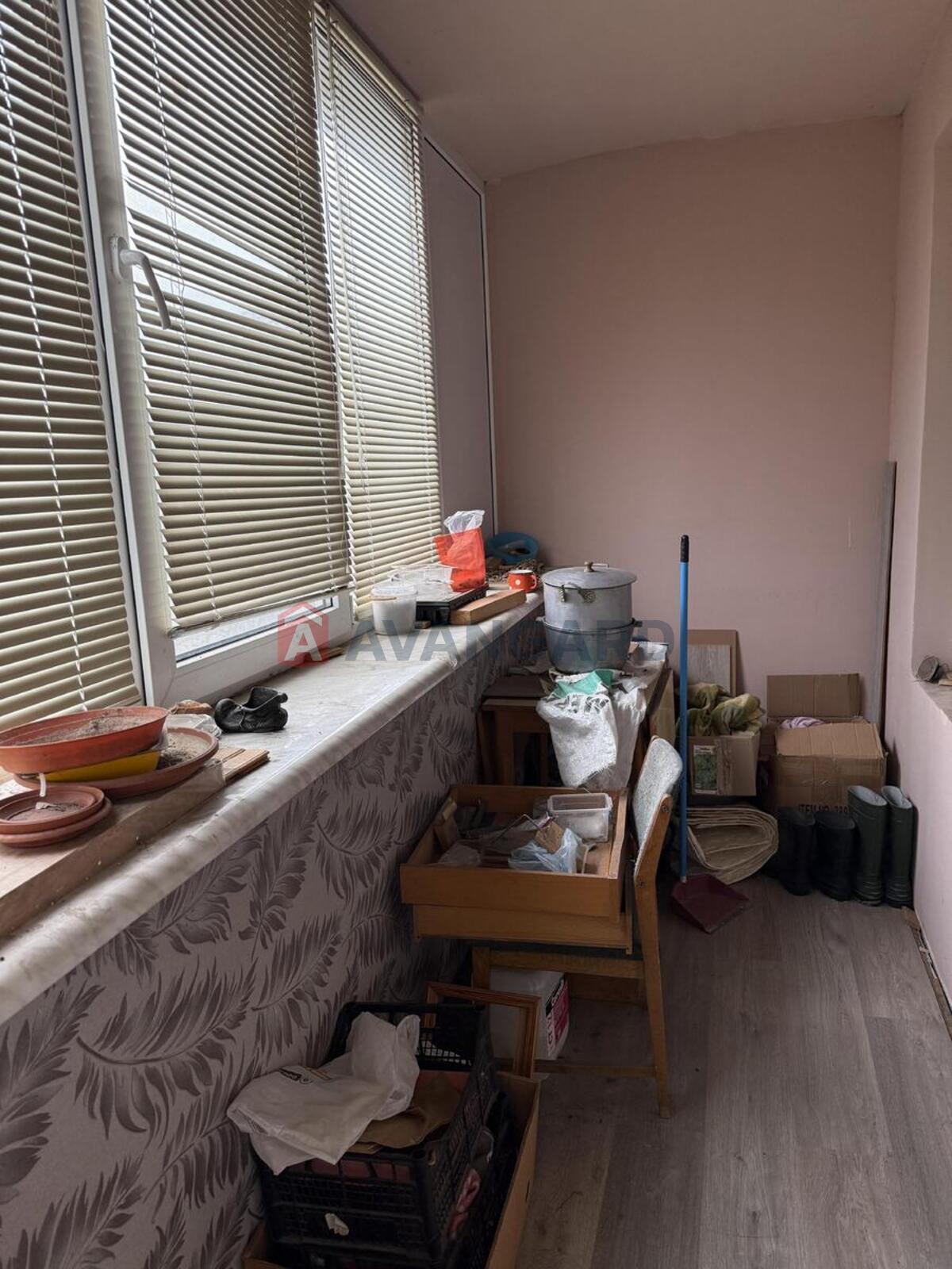 2 ��. ��������, 56/40/8 ��. �., 4/12 ������ ���� 16