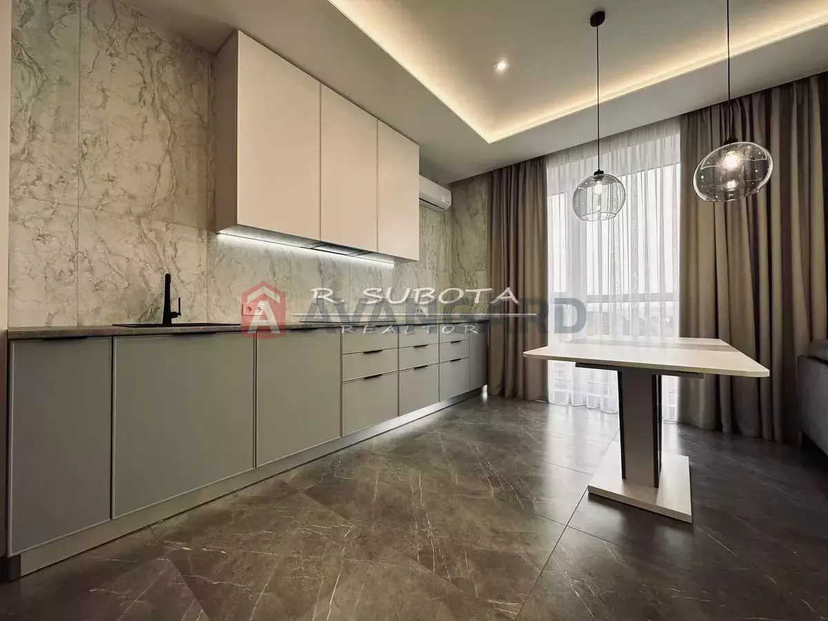 3 . , 93/-/- . ., 7/8   2