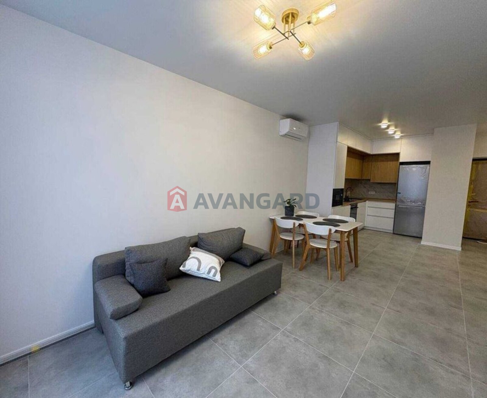 1 ��. ��������, 45/-/22 ��. �., 4/10 ������ ���� 7