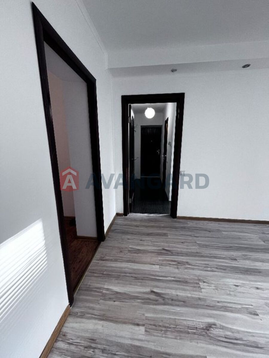 1 ����. ��������, 44/-/8 ��. �., 1/4 ���� ���� 2