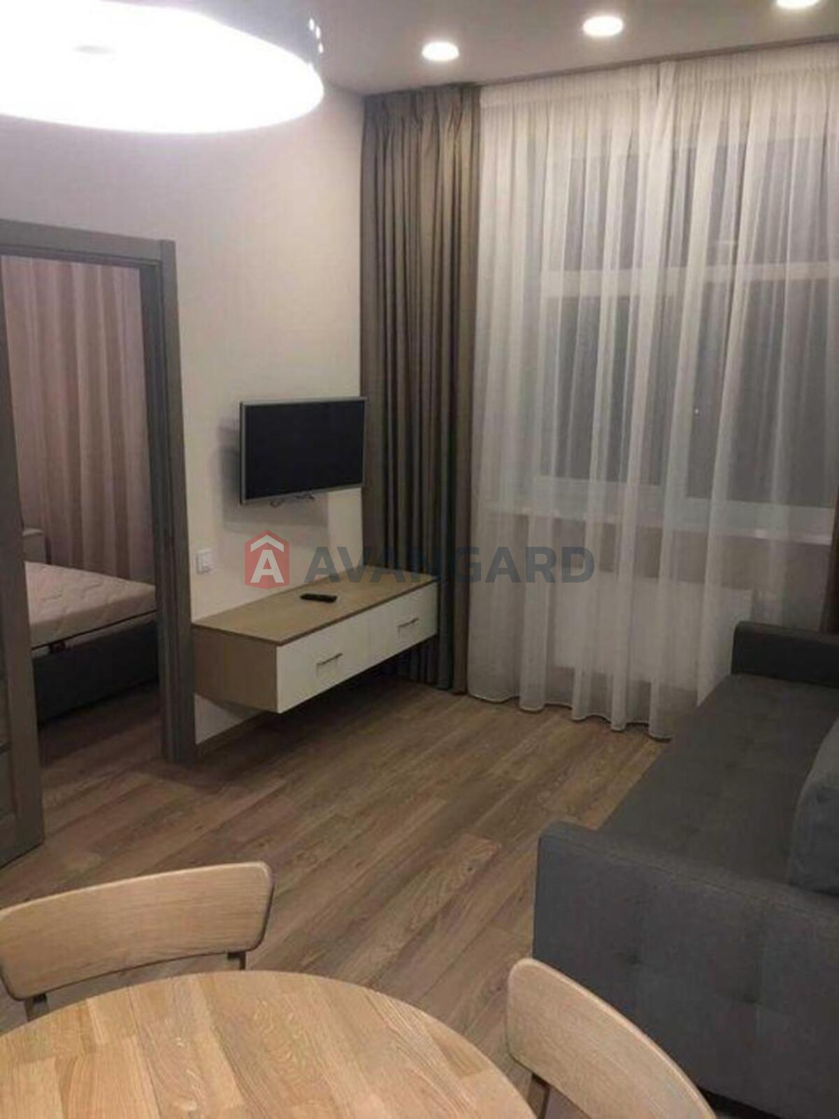 1 ��. ��������, 42/-/20 ��. �., 10/16 ������ ���� 9