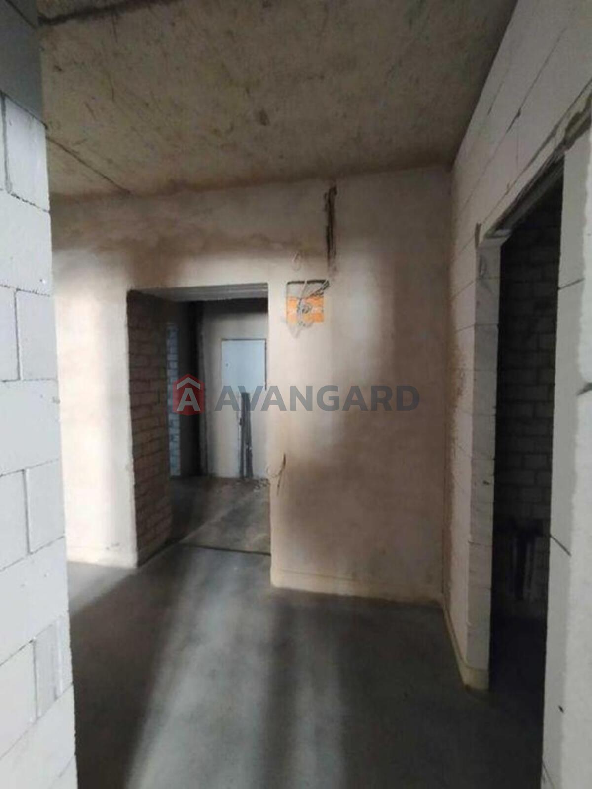 2 ��. ��������, 58/-/15 ��. �., 3/10 ������ ���� 15